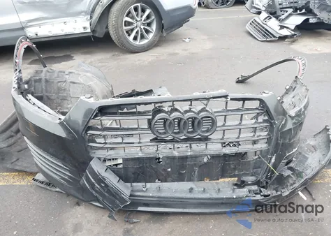 2018 Audi Q3 2.0T Premium/2.0T Sport Premium z USA, uszkodzony, nr VIN WA1ECCFS3JR019429